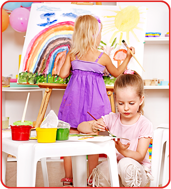 Girls Painting 